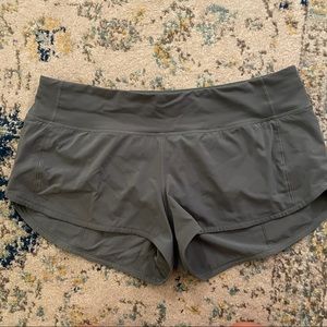 Olive green speed up short